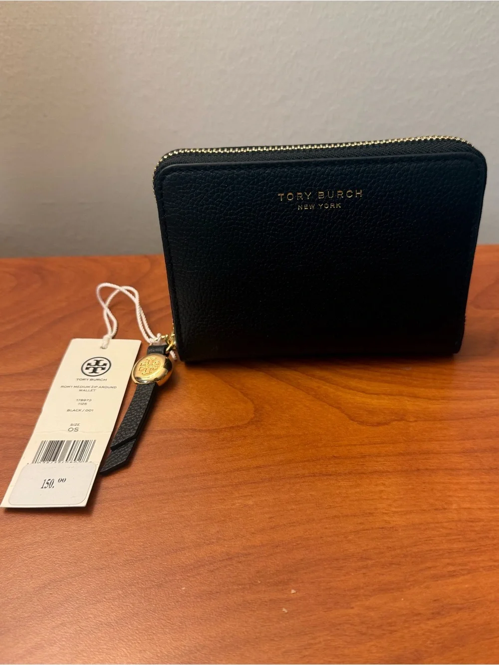Tory Burch Romy Pebbled Leather Zip Wallet  Retail $150 NWT